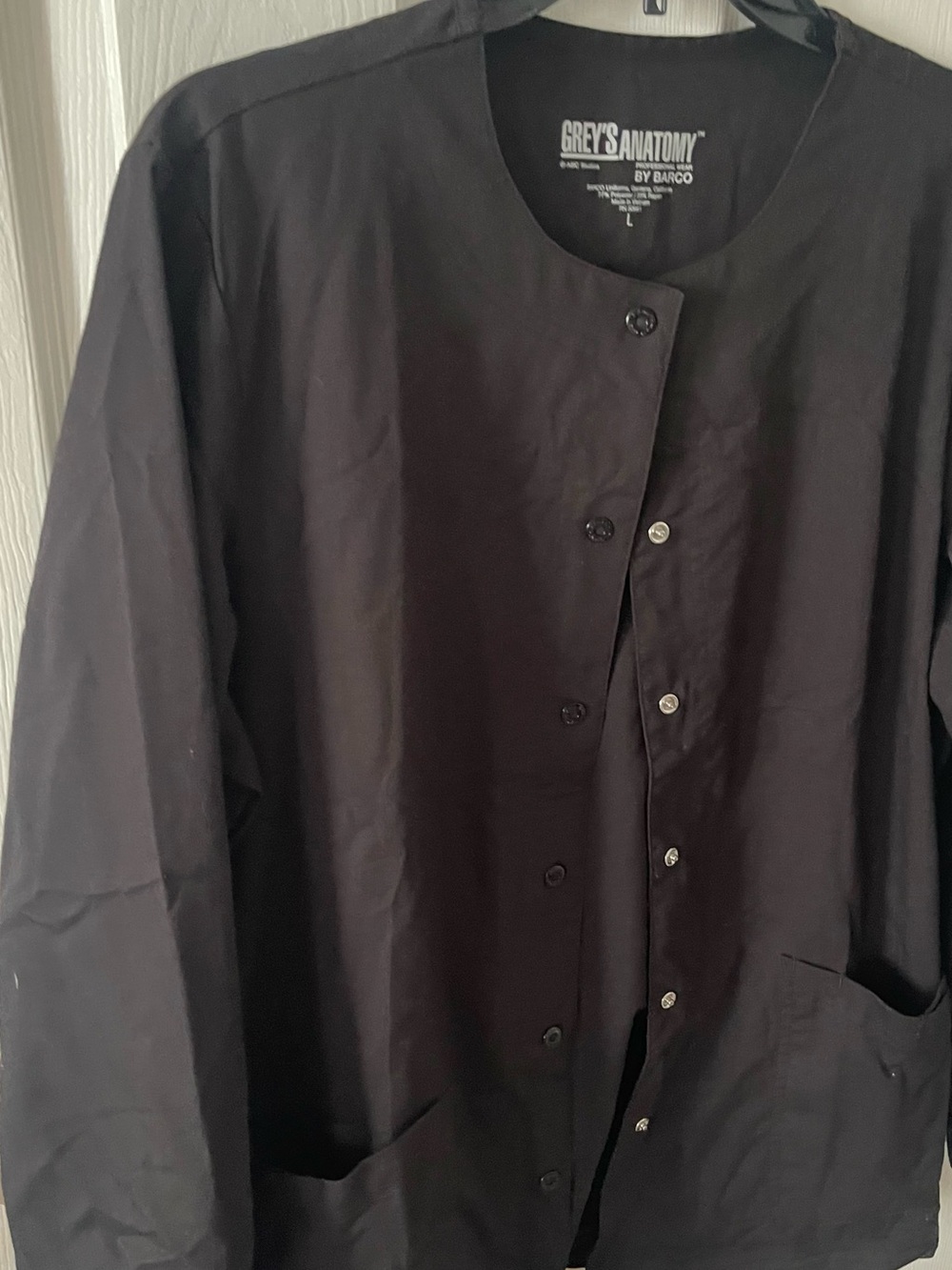 Grey’s Anatomy- Women’s Black snap closure -- jacket size L - scrubs - Picture 7 of 11